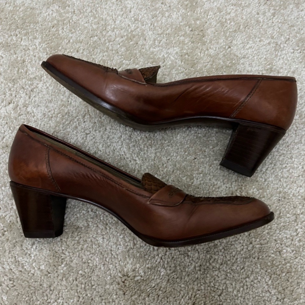 Vintage Bruno Magli Italian Leather Heeled Loafers Brown Womens size 7.5 Python - Picture 10 of 10